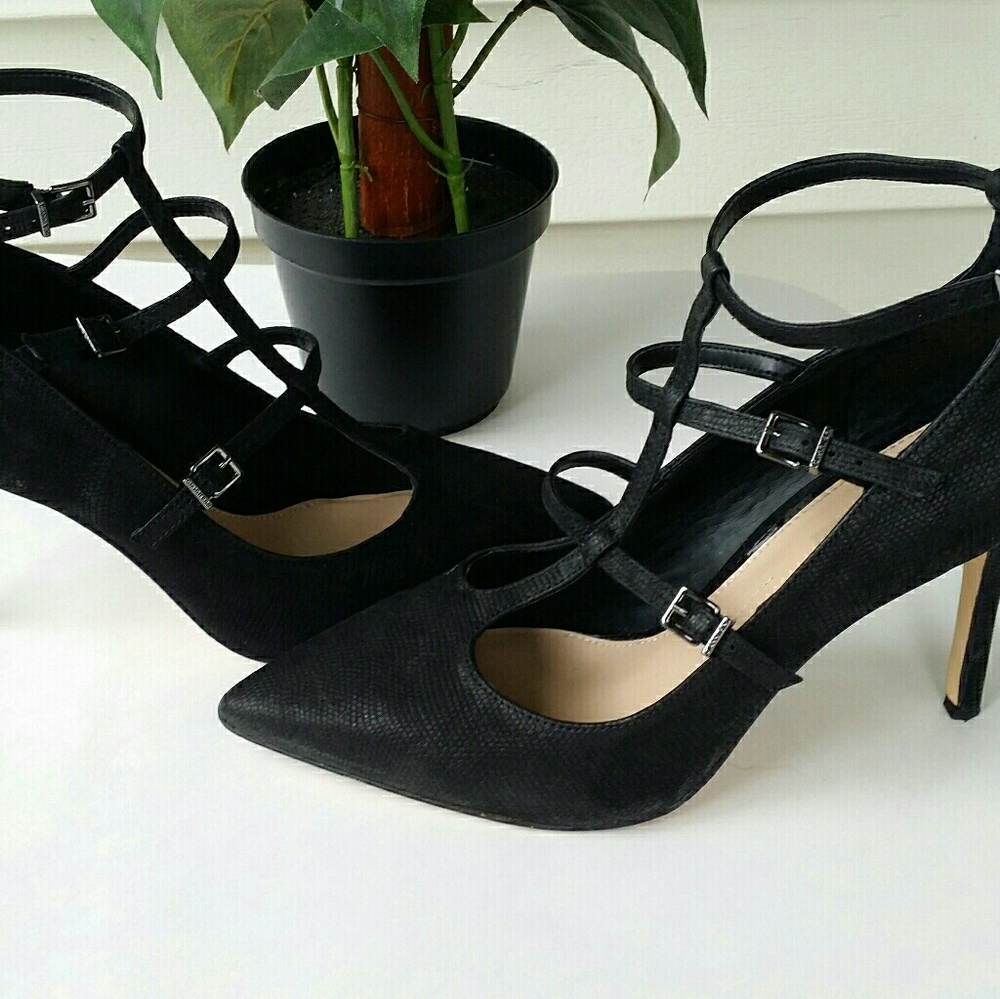 Gianni Bini Women Shoes